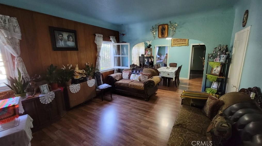 212 Park View St, Los Angeles CA  90057-2012 exterior