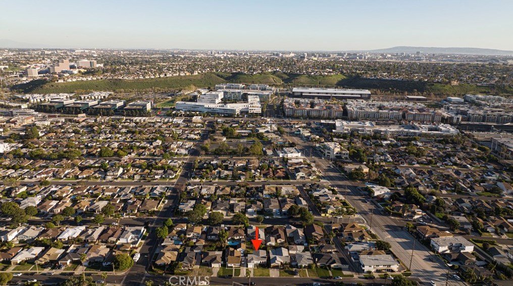 12304 Alberta Dr, Los Angeles CA  90230-5908 exterior