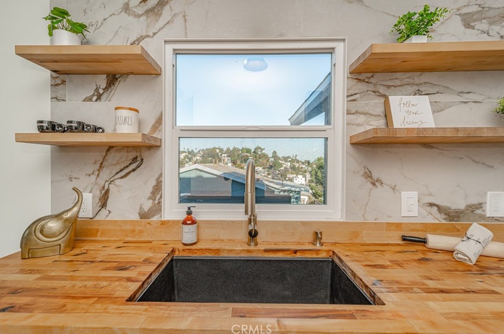 6058 Myosotis St, Los Angeles CA  90042-2120 exterior