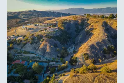 2368 Lupin Hill Road, La Habra Heights, CA 90631 - Photo 12