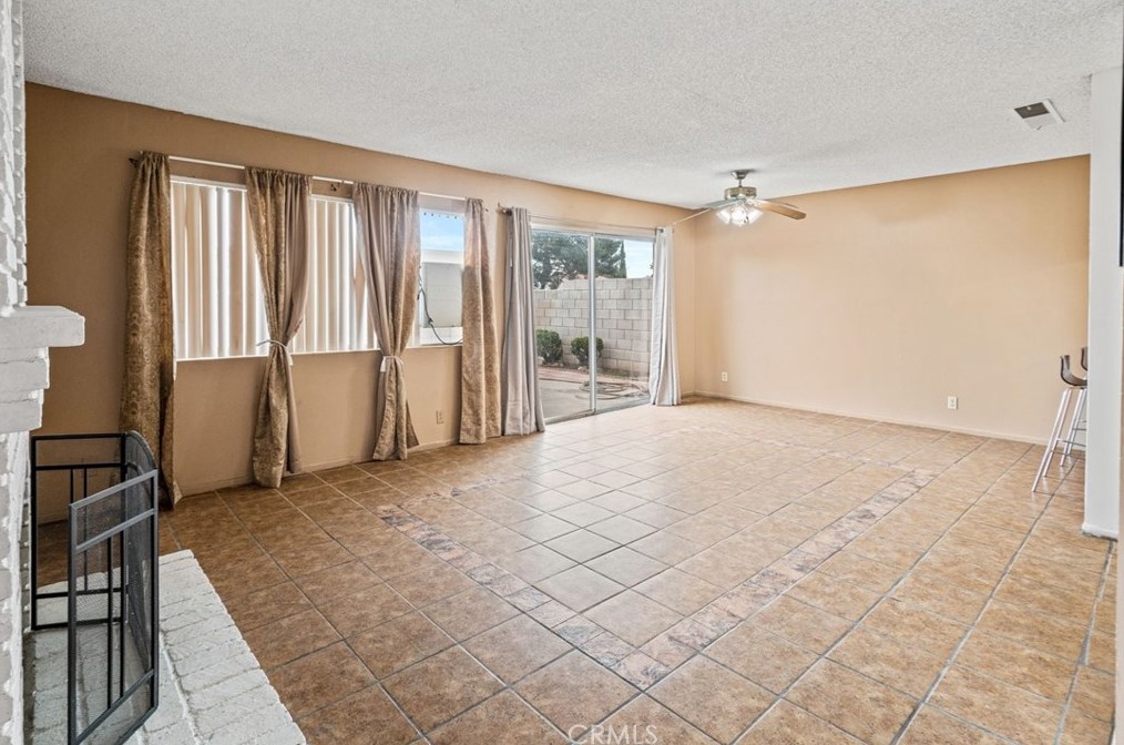 13690 Caspian Way, Moreno Valley, CA 92553-3487