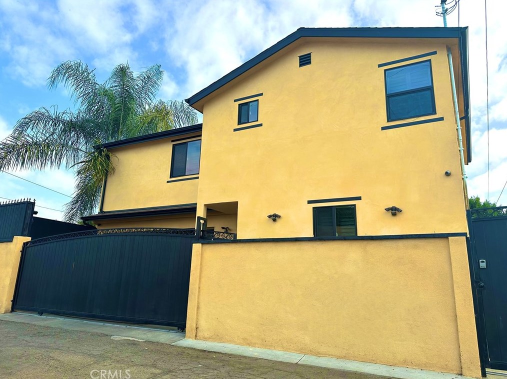14923 S Castlegate Ave, Compton, CA 90221