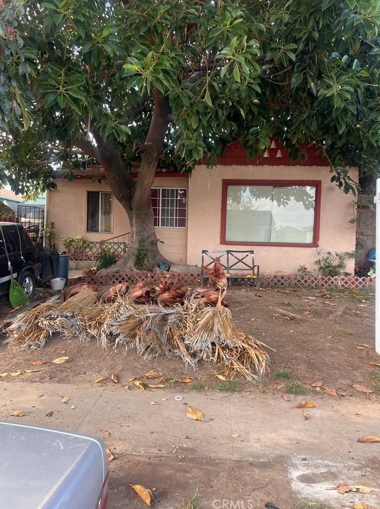 207 Bleakwood Ave, Los Angeles, CA 90022-1706