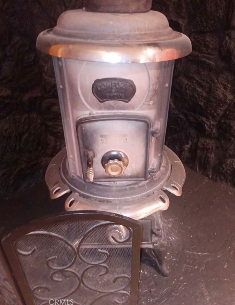 15220 Erie Rd, Apple Valley CA  92307-3422 exterior