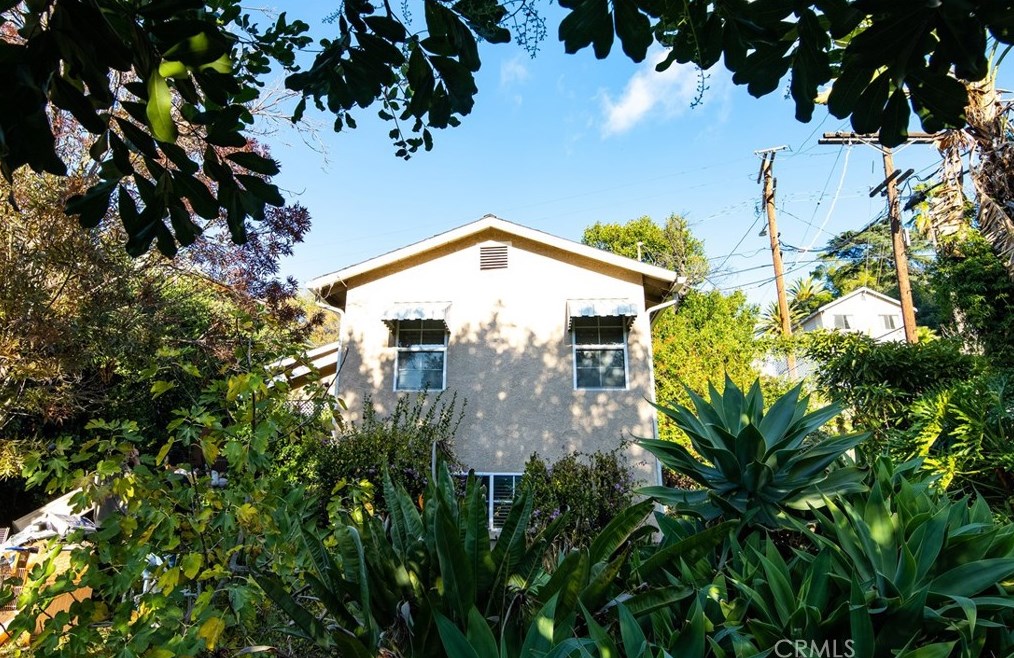 3174 Weldon Ave, Los Angeles CA  90065-2953 exterior