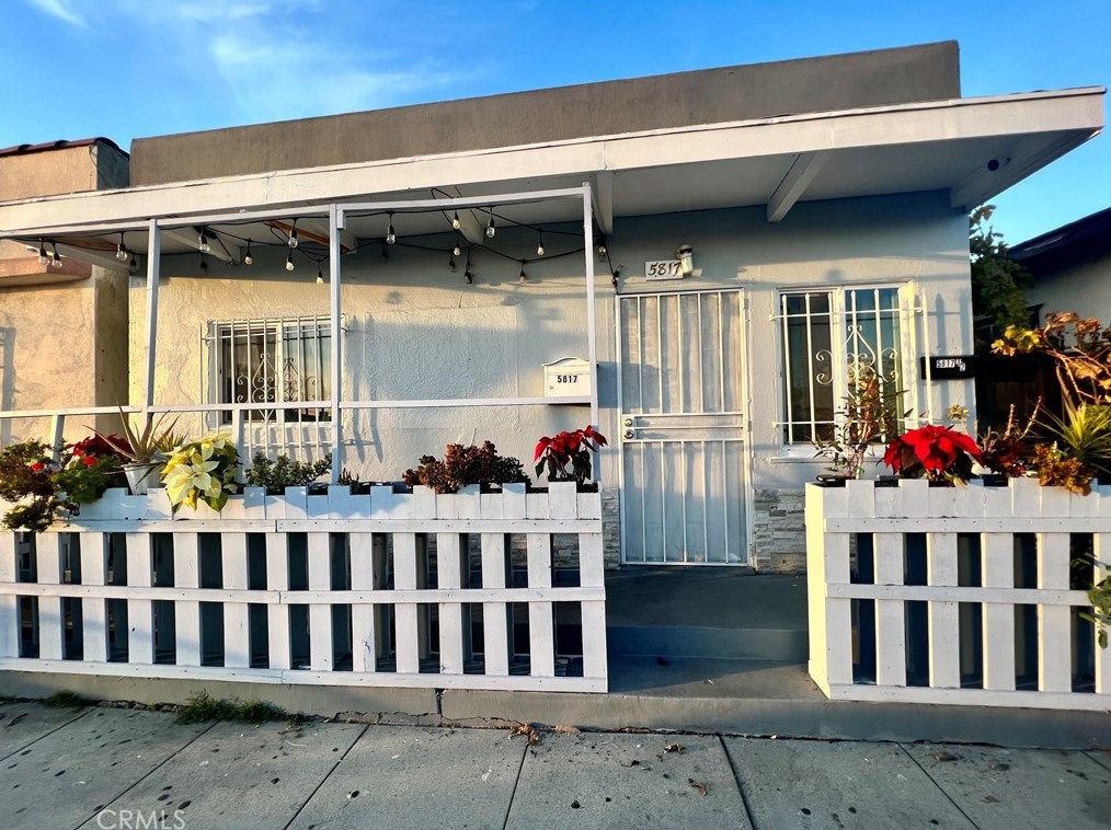 5817 Olympic Blvd, Los Angeles, CA 90022-5228