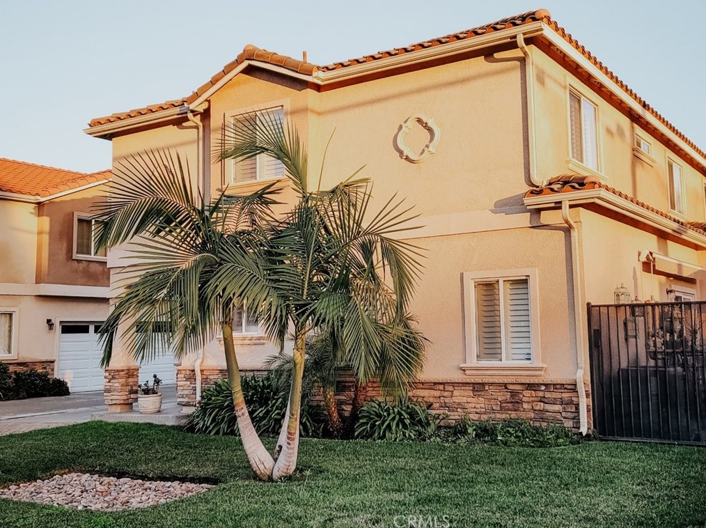 12106 Old River School Rd #i, Downey, CA 90242