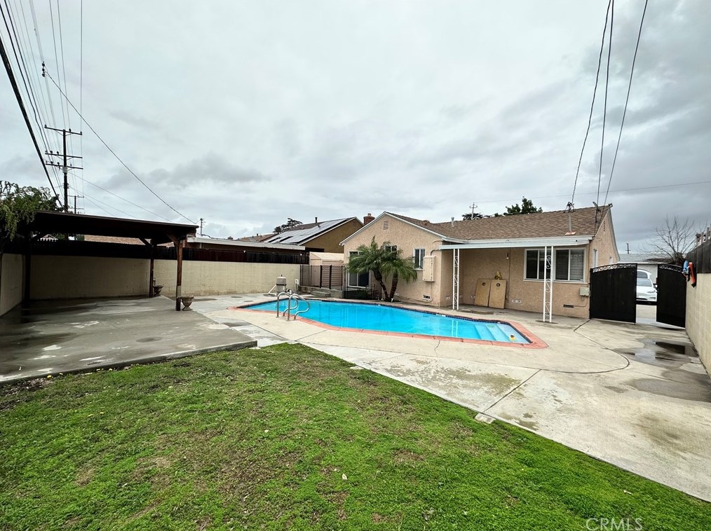 13703 Alburtis Ave, Norwalk CA  90650-3958 exterior