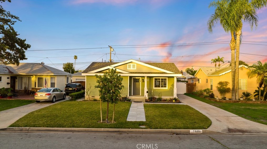 7525 Rundell St, Downey, CA 90242