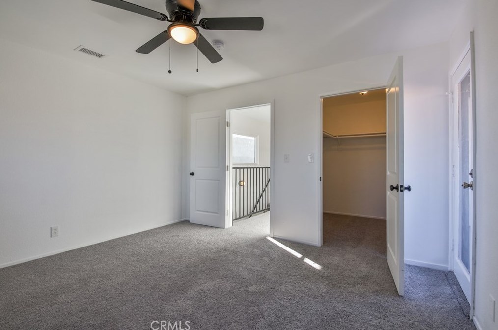 8106 Lou Dillon Ave, Los Angeles CA  90001-3533 exterior