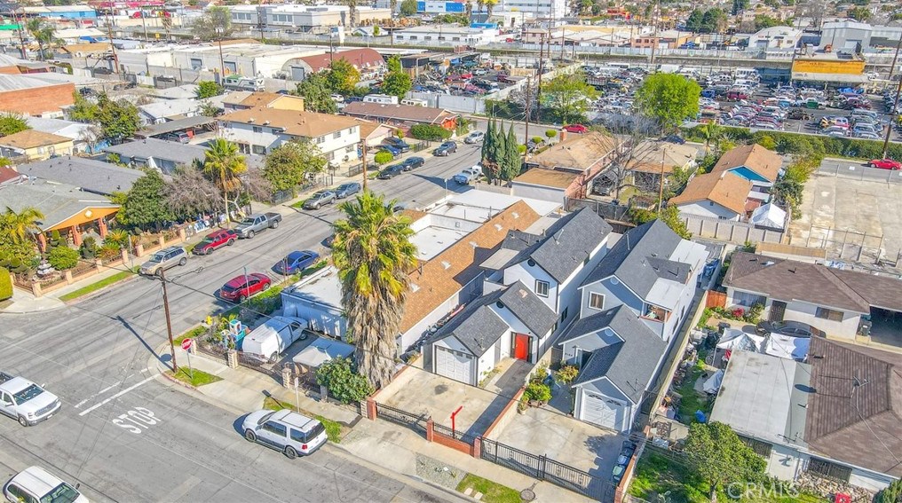 8106 Lou Dillon Ave, Los Angeles CA  90001-3533 exterior