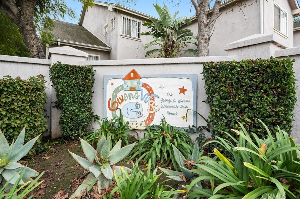 820 W Compton Blvd #16, Compton, CA 90220