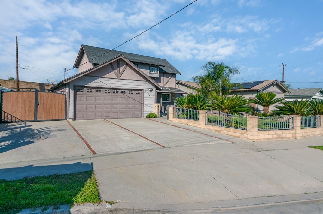 20923 Nectar Ave, Lakewood, CA 90715