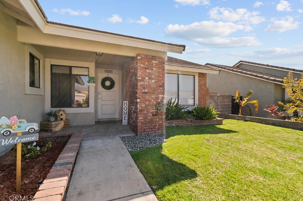 1132 E Plymouth St, Glendora, CA 91740