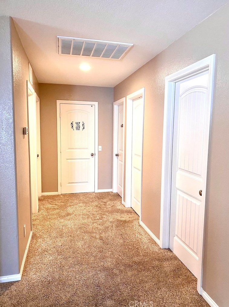 13067 Cerritos Ct, Hesperia CA  92344-5523 exterior