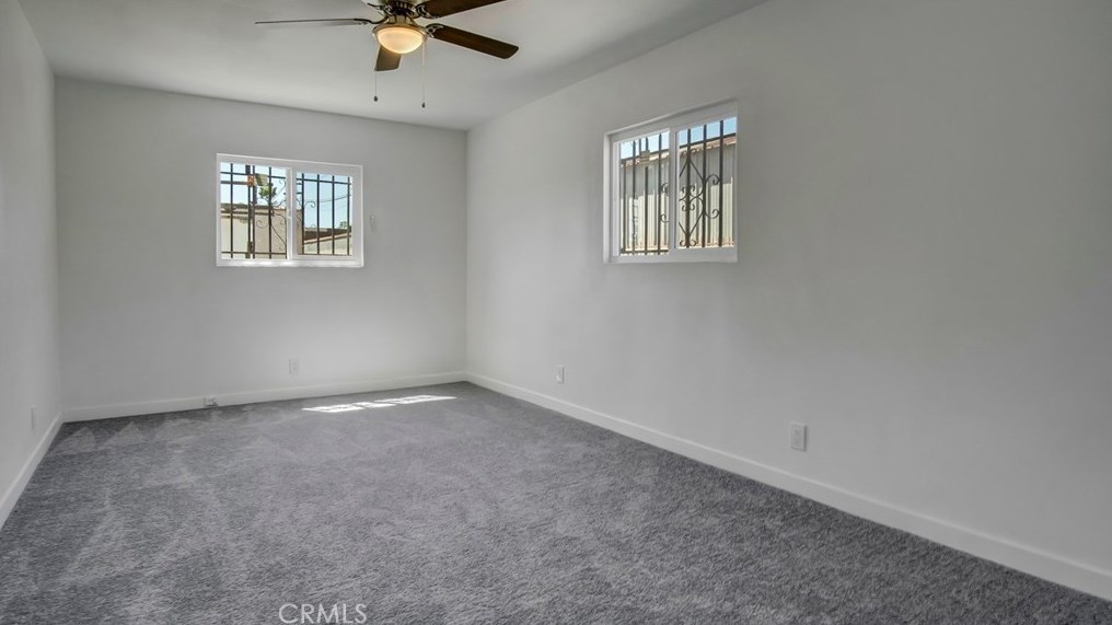 116 101st St, Los Angeles CA  90003-4702 exterior