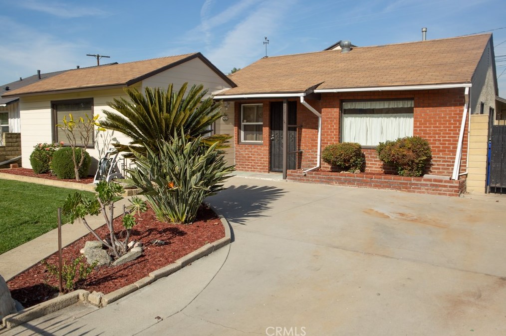 7717 Phlox St, Downey, CA 90241