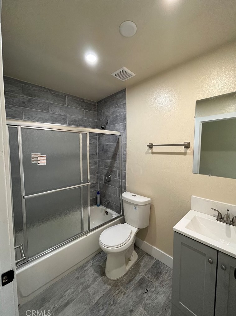 10624 Hickory St, Los Angeles, CA 90002-3746