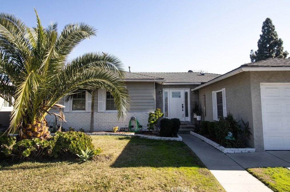 10712 Pangborn Ave, Downey, CA 90241