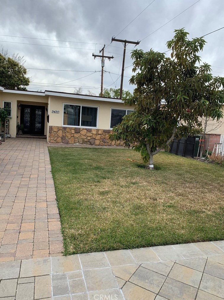 9420 Bascom St, Pico Rivera, CA 90660