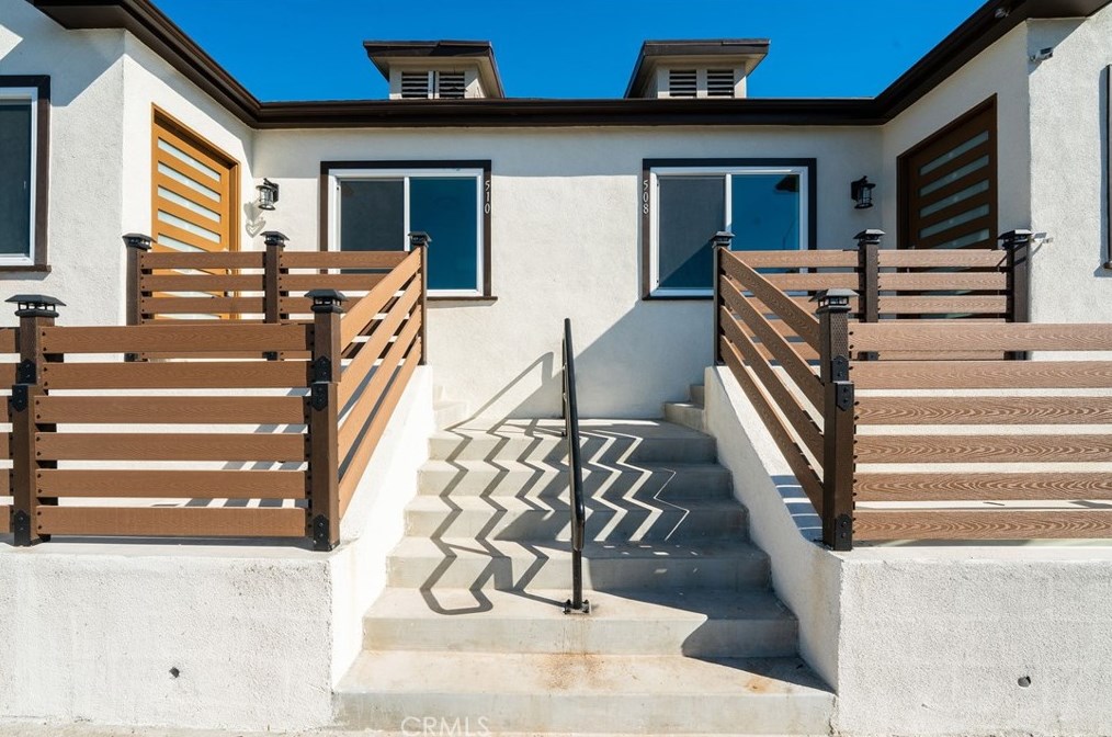 508 Kingsley Dr, Los Angeles, CA 90004-1911