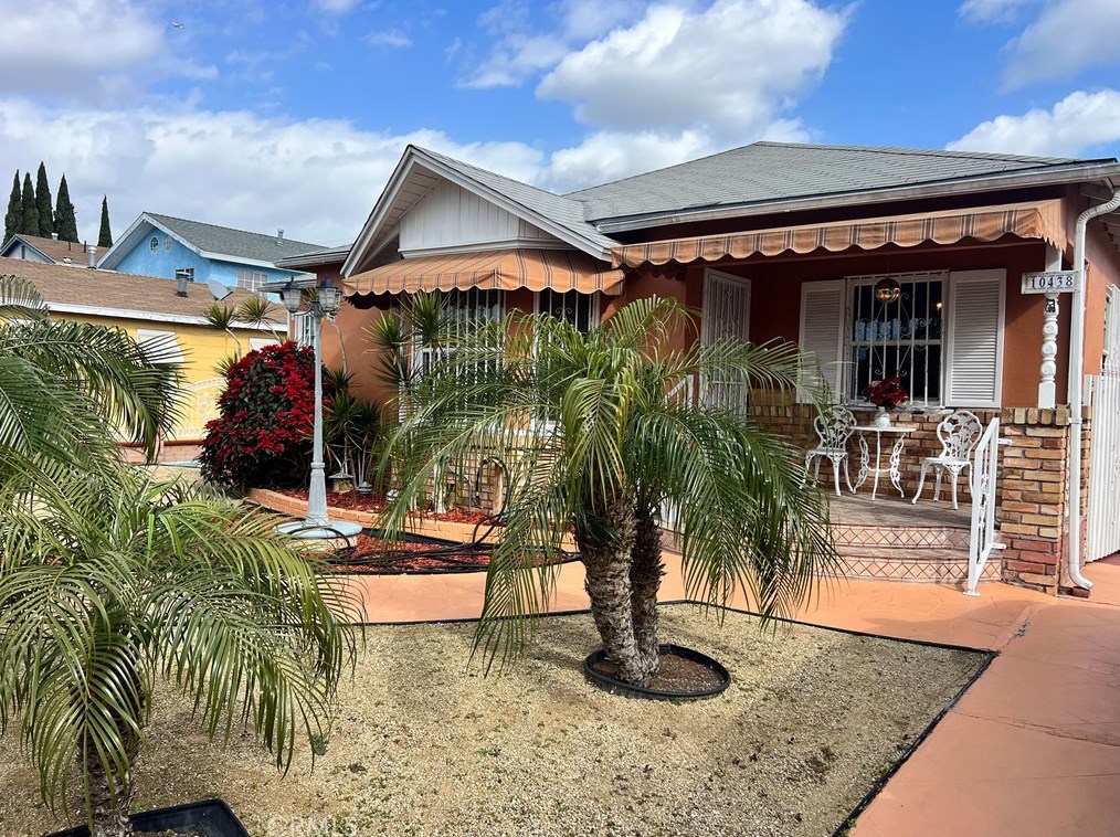 10438 San Carlos Ave, South Gate, CA 90280