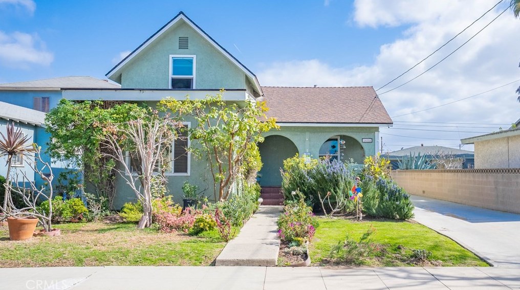 16504 Halldale Ave, Gardena, CA 90247