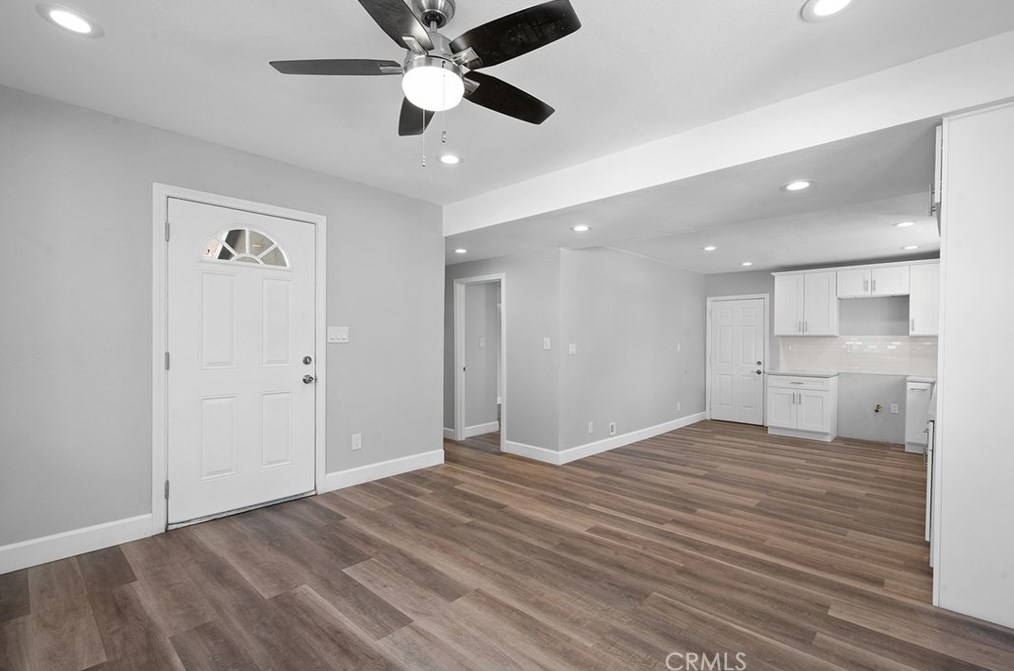 1109 Dacotah St, Los Angeles CA  90023-2956 exterior