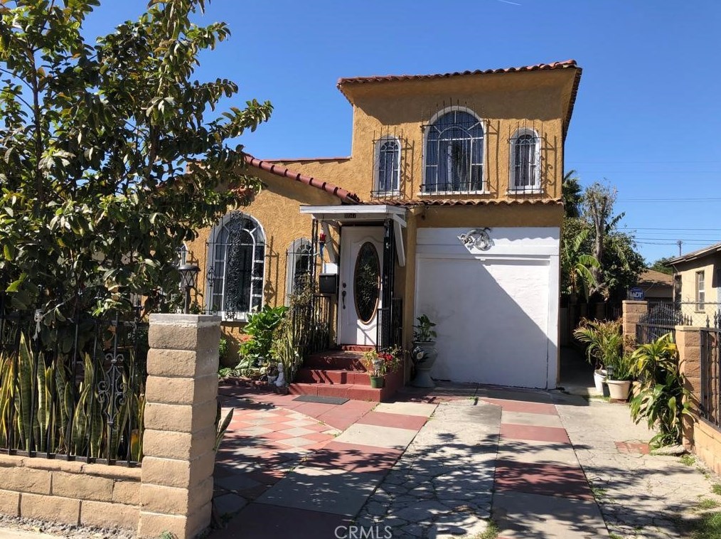 10517 San Carlos Ave, South Gate, CA 90280