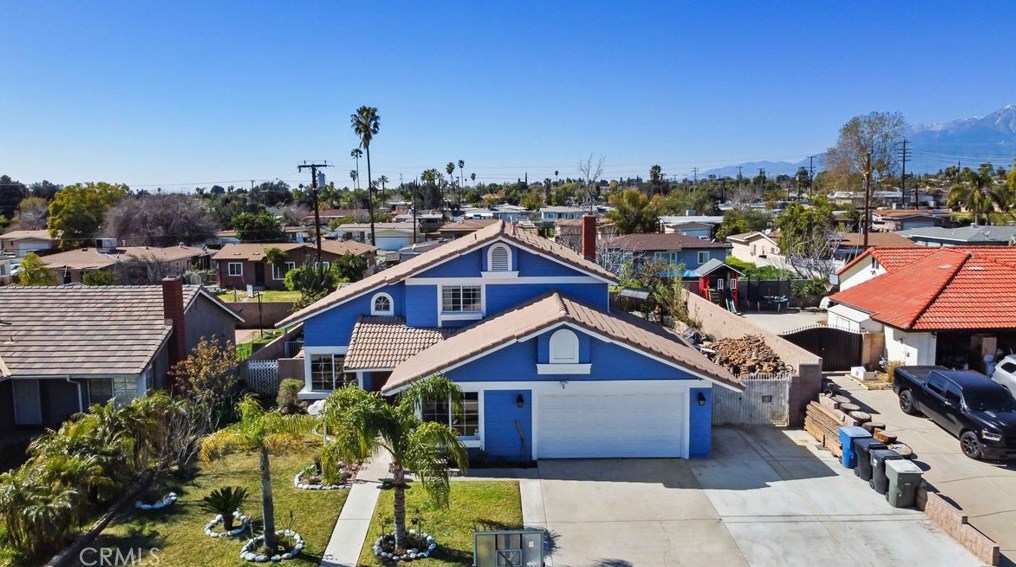 142 S Lamarr St, Rialto, CA 92376