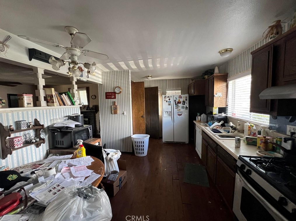 5082 Dovewood Dr, Huntington Beach, CA 92649-1406