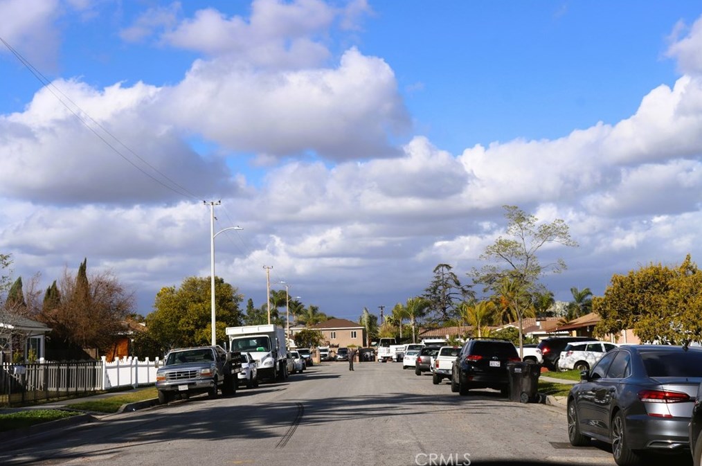 8522 Ceylon Ave, Pico Rivera, CA 90660