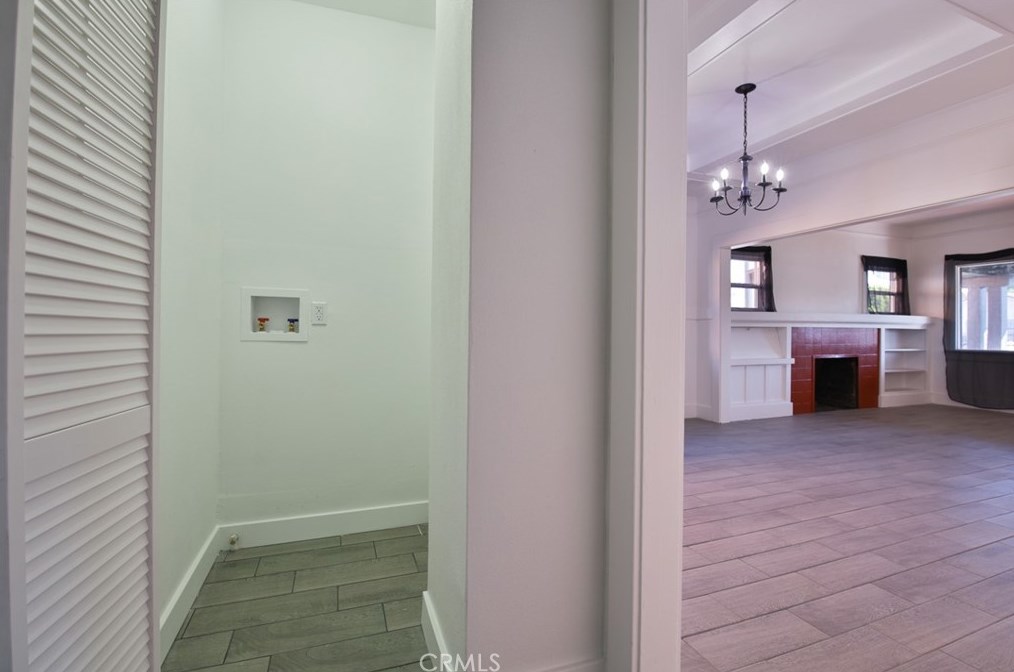 1437 54th St, Los Angeles CA  90011-4919 exterior