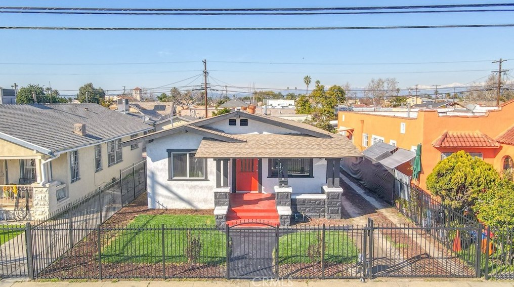 1437 54th St, Los Angeles CA  90011-4919 exterior
