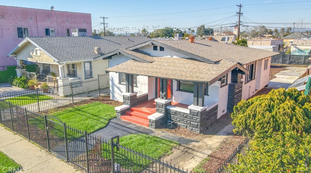 1437 54th St, Los Angeles CA  90011-4919 exterior
