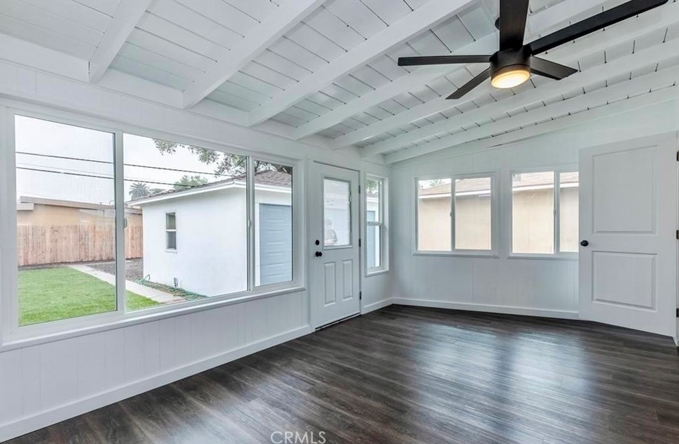 749 Mountain View Ave, Pomona CA  91767-4926 exterior