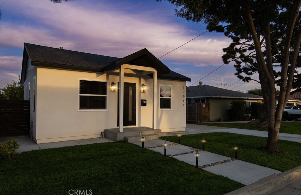 17040 California Ave, Bellflower, CA 90706