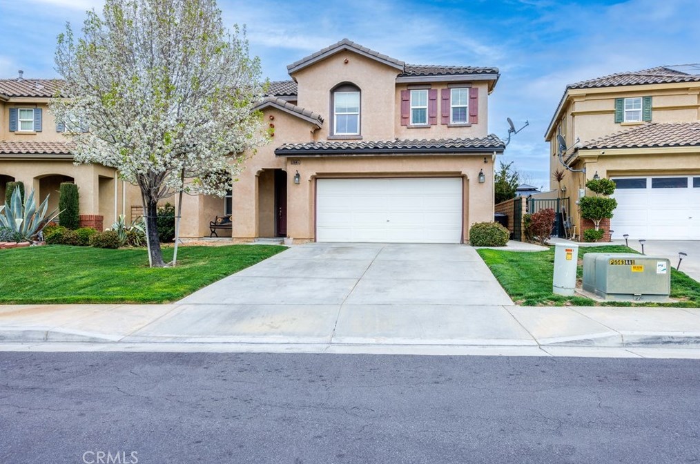 2641 Senna Ln, Palmdale, CA 93551-6998