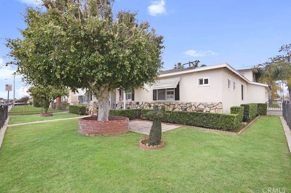241 N Park Ave, Montebello, CA 90640