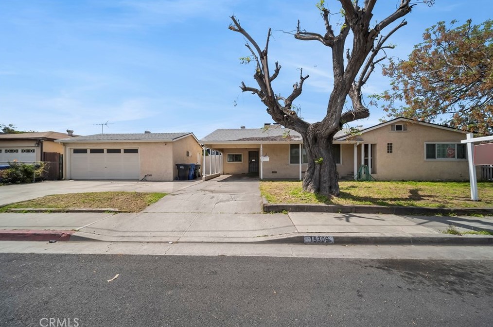 15309 Bellota Ave, Paramount, CA 90723