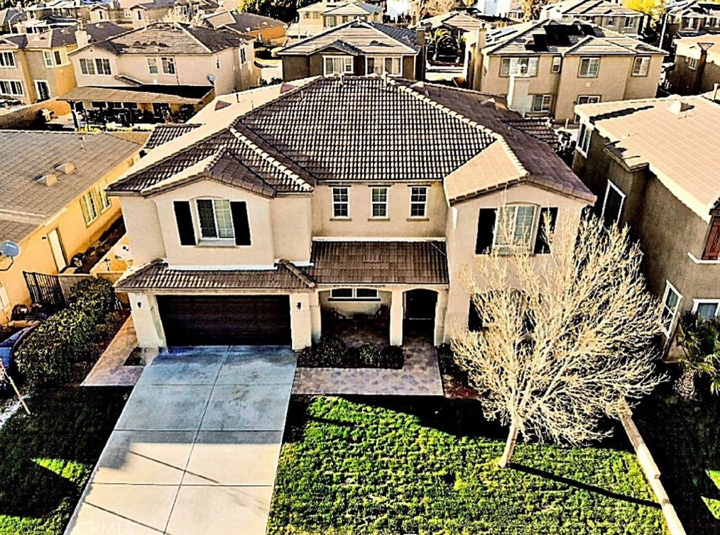 1301 Wellington Dr, Palmdale, CA 93551-4472