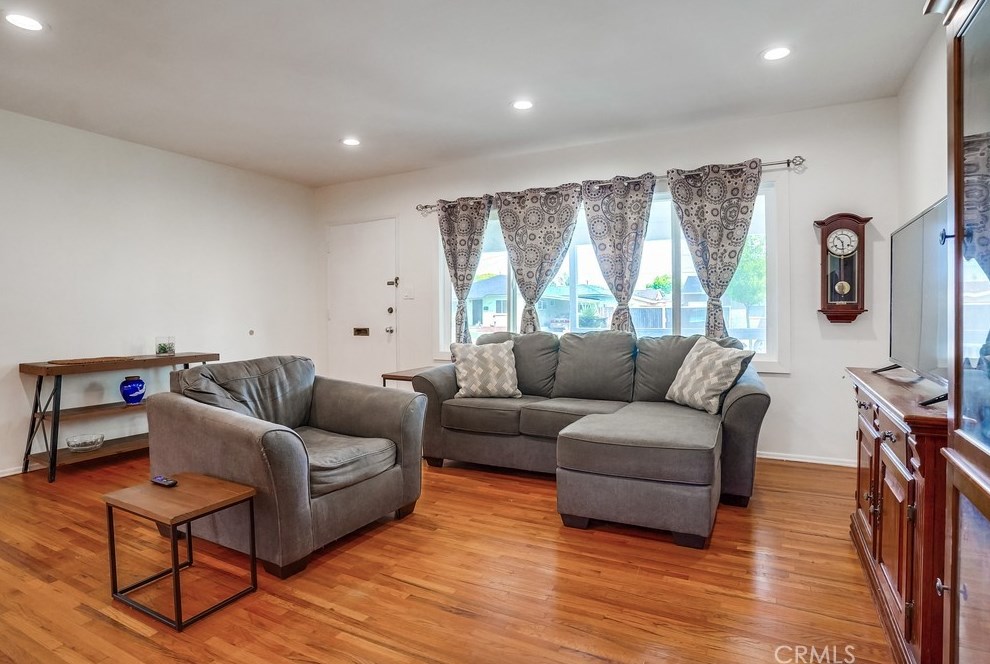 14833 Benfield Ave, Norwalk, CA 90650-5612