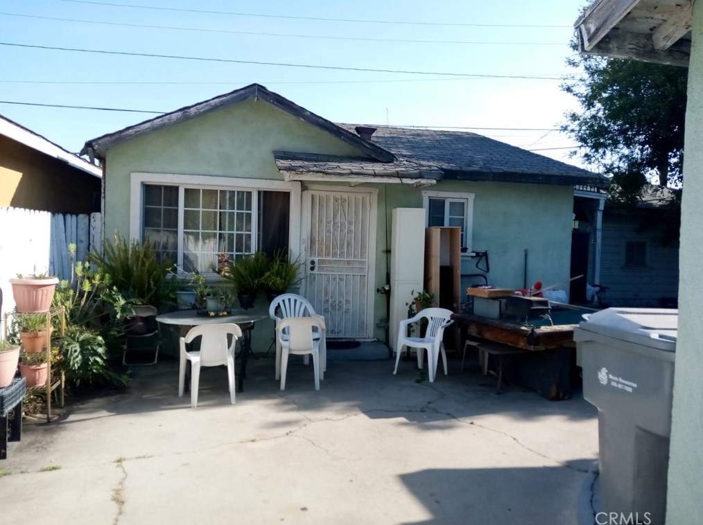 3366 Elizabeth Ave, Lynwood, CA 90262