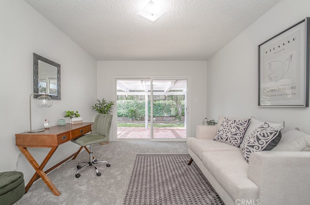 14944 Oakbury Dr, La Mirada CA  90638-4531 exterior