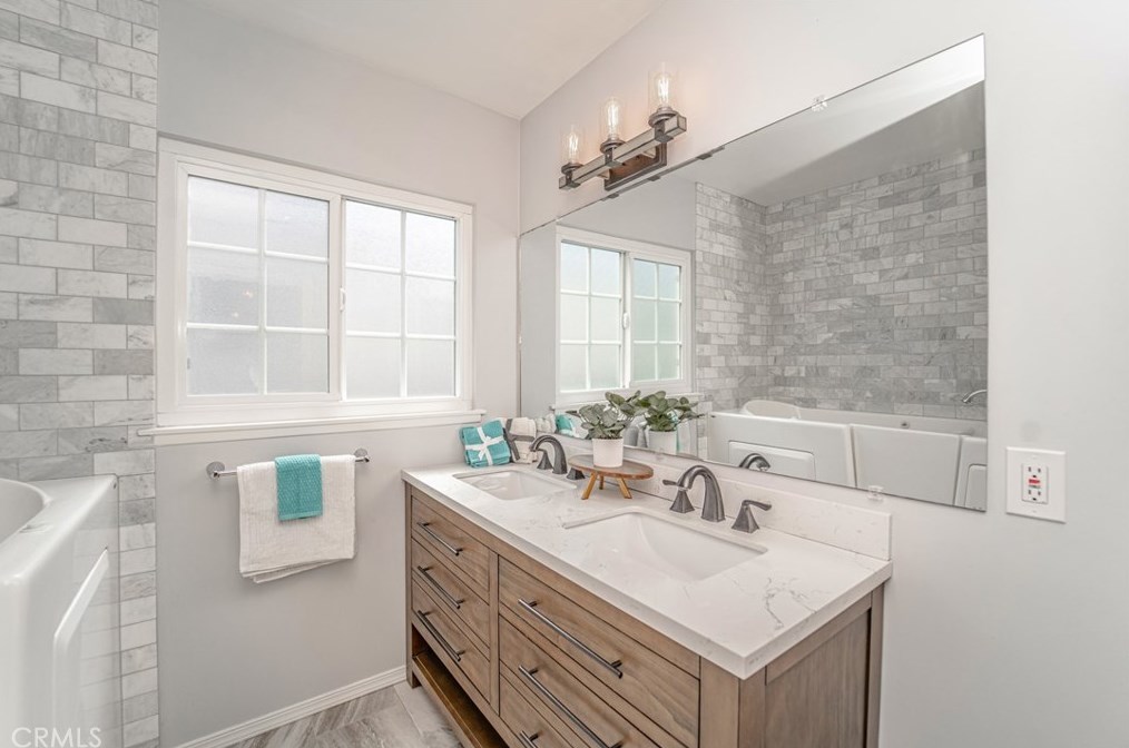 14944 Oakbury Dr, La Mirada CA  90638-4531 exterior