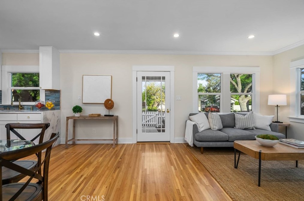 1677 1681 N Sierra Bonita Ave, Pasadena, CA 91104