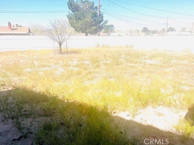 15472 Tacony Rd, Apple Valley CA  92307-4544 exterior