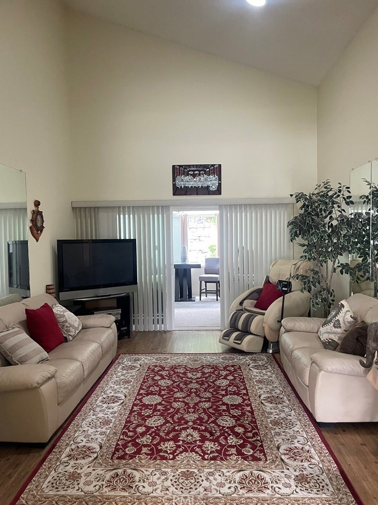 3136 Black Hl Ct, Thousand Oaks CA 91362-3515 exterior