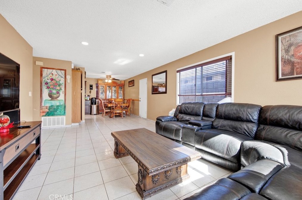 4860 Leta Yancy Rd, Moorpark, CA 93021