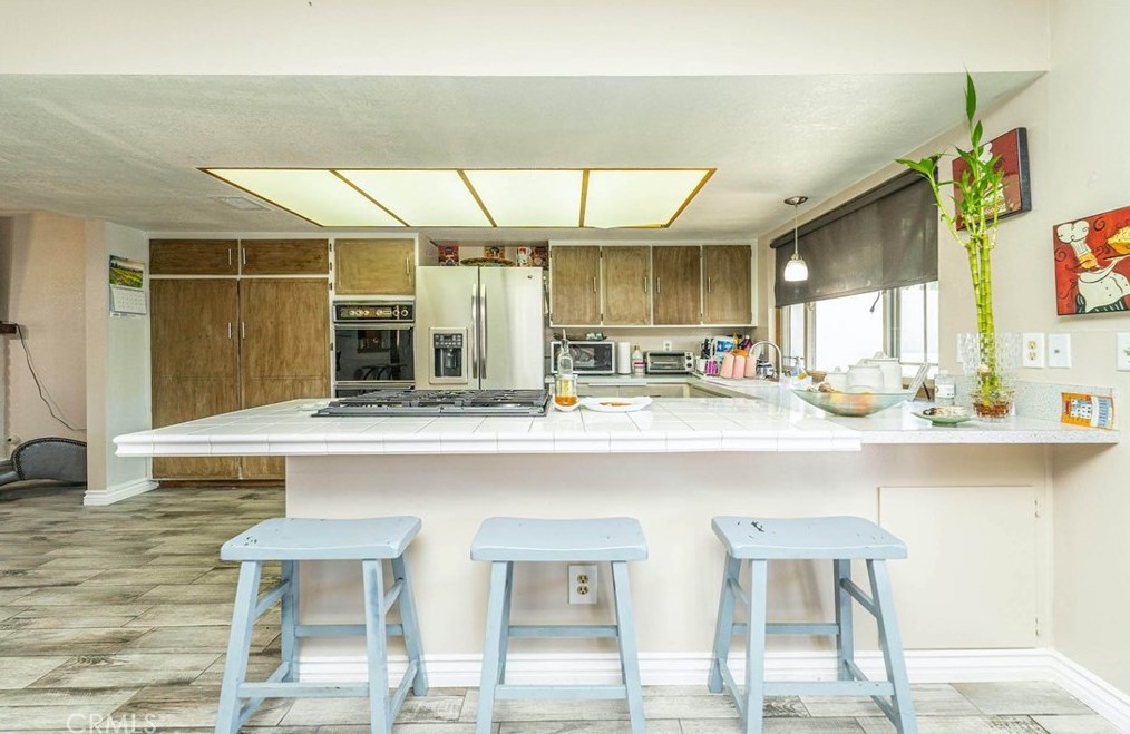 904 Windy Pass, Barstow CA  92311-5440 exterior